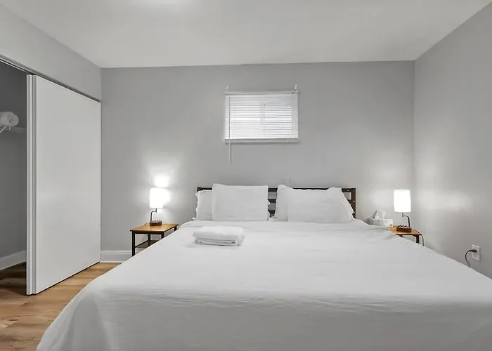 German Village Hidden Gem - 3 Bedroom Parking L Value *